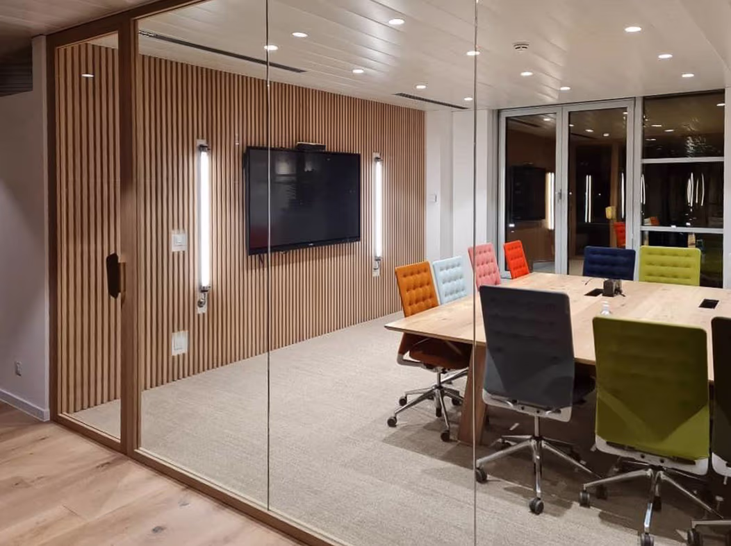 Wooh - Stanley and Stella