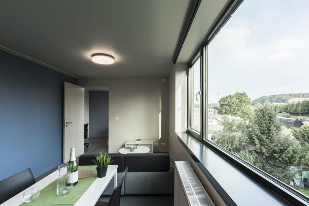 62_Helium3_Angleur_StudentO_VBI-HDR-e1504086448133