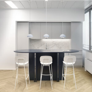 Tabouret haut polypropylène | TONDINA POP