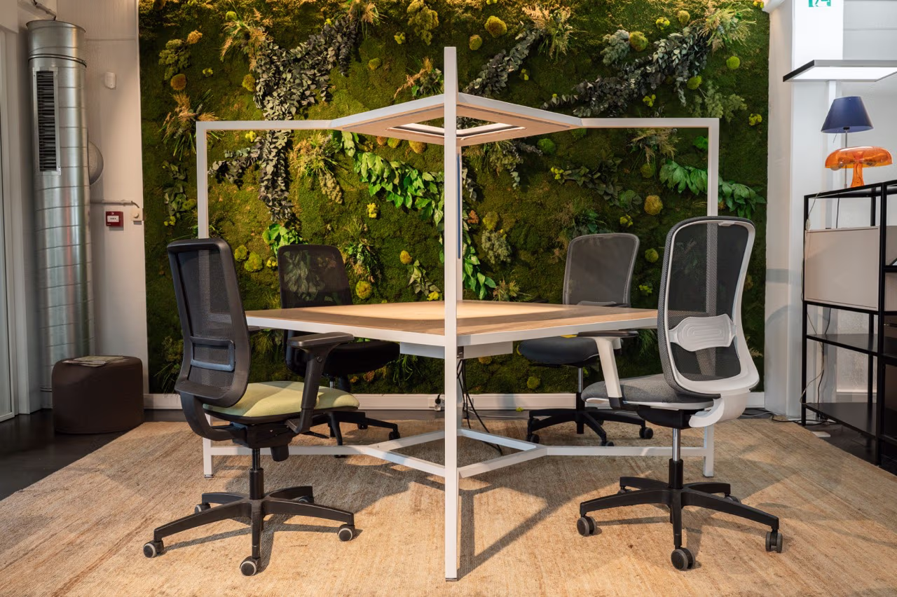 Hub Fantoni – Système de bureau modulaire – Image 2