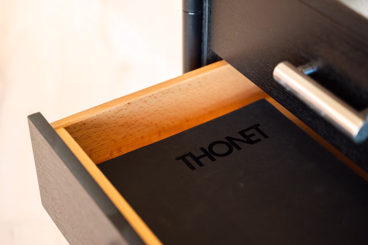 Bureau Thonet S 285/1 – Acier noir – Image 4